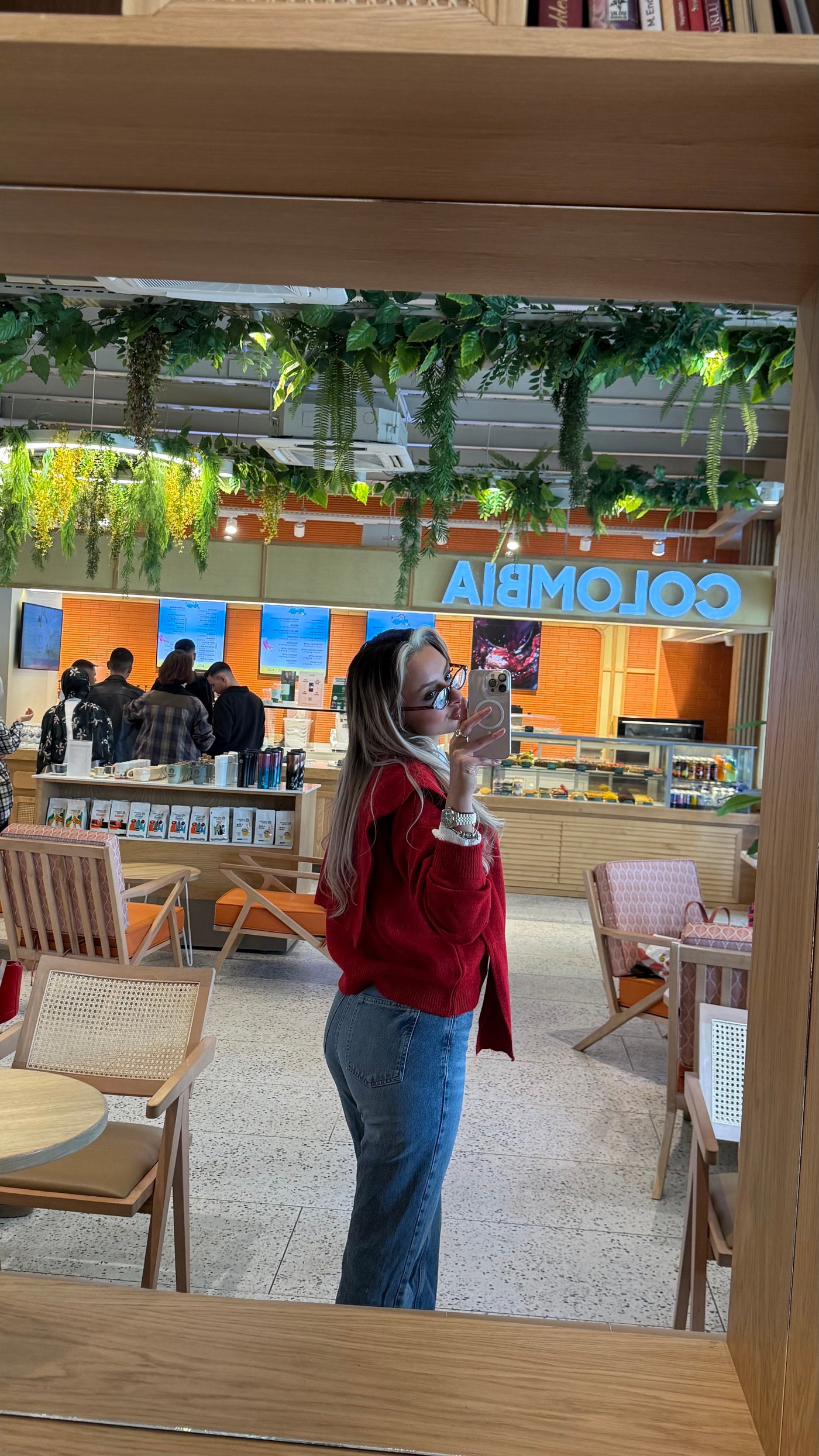 KIRMIZI ŞALLI TRİKO KAZAK